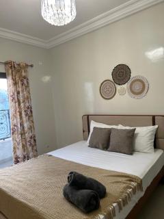 Chambre Bohème balcon& wifi, - Dakar - 8