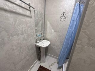Minora Hotel and Hostel - Qoraqamish - 2