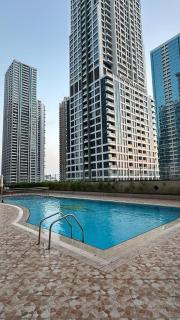 Modern Studio with Balcony - Close to Metro & Marina - 8