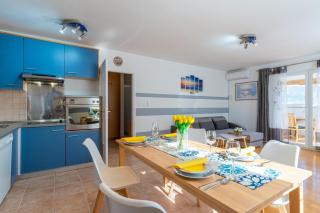 Apartment Kristian - Cres - 1
