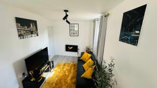Cosy and Comfy Deluxe Entire Apartment - Londra - 9