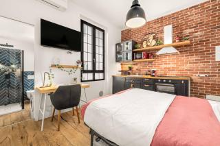 Exclusive Design Apartment - 3