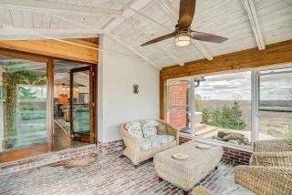 Luxury 15-Acre Fox Lake Retreat - Spring Grove - 6