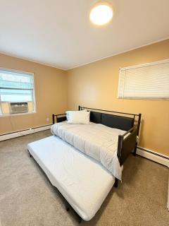 Villa with amazing pool & yard near NYC & Queens - 5