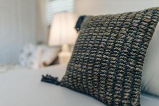 New Build, Comfy Beds, Rain Shower, at SoCO Best Eateries - Austin - 4