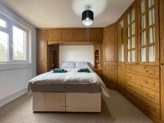 Black Dam Serviced Accommodation - Basingstoke - 0
