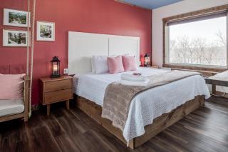 Boutique Hotel King, Queen & Kitchen Suites Easy Drive to Downtown - 2