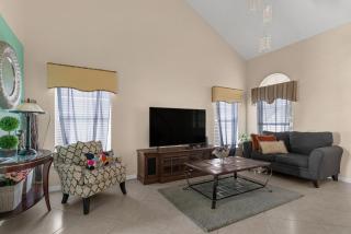 Unforgettable Orlando Getaway: 4 Bedrooms 4 Baths - 9