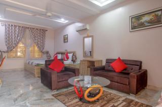 Taal Conference Hotel - Lafia - 0