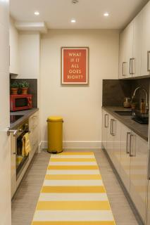 Zozy Clitterhouse - Londra - 1