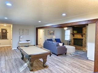 Decatur Chic Family Home with Pool Table - Decatur - 8