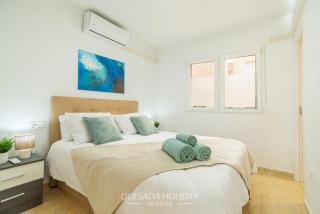 Sunny Beachside Apartment Sleeps 4 Ground Floor - La Mata - 0
