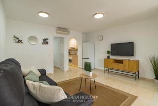 Sunny Beachside Apartment Sleeps 4 Ground Floor - La Mata - 2