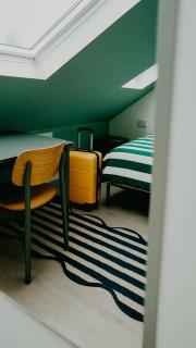 Zozy Clitterhouse - 6