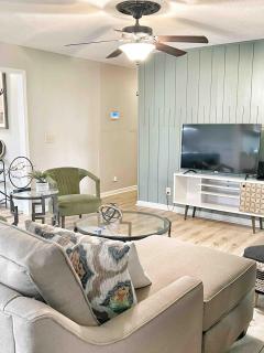 Charming Family Retreat Near Parks Fire Pit & Games - Decatur - 3