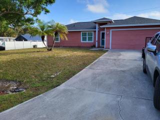 Island Time at the Little Pink House - Bokeelia - 0