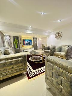 Stylish 2 Bedroom Apartment in the Heart of Abuja - Netflix,Wifi - Abuja - 9