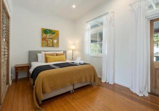 Luxury Couples Stay Bangalow l Nova Escapes - 3