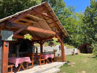 Estate Vukadinovic - Mojkovac - 8