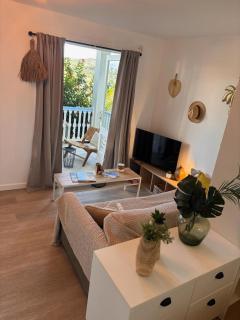 Joli Studio vue Mer avec Piscine - 6