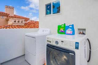 360 Rooftop View Ocean Breeze 6 Min to Beach - San Diego - 4