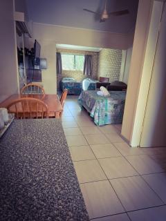 Royal Motel Rockhampton - Rockhampton - 4