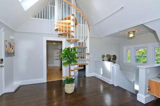 Jennifer's Loft Apartment Historic College Hill with Parking - Providence - 1