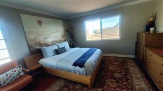 Coastal Retreat Home 2 miles from Beach - Huntington Beach - 1