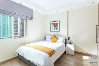 2BR Breathtaking Waterfront Heart of Marina - 4