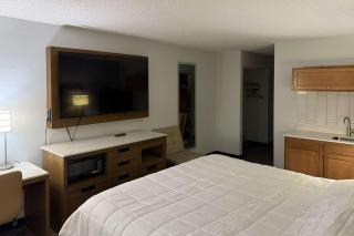 Suburban Studios Fairborn - Dayton - Fairborn - 1