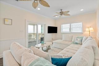Shamrock Shores - GULF FRONT west end PET FRIENDLY property with room for everyone, 3 Master suites! home - Dauphin Island - 6