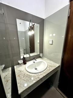 Golf Course Retreat - Pool,Parking,Wi-fi & Sunset - Gonapola - 2