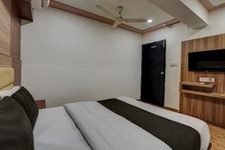 Hotel O Palak Palace - Ahmedabad - 7