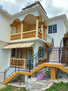 Cherry's Homestay - 9