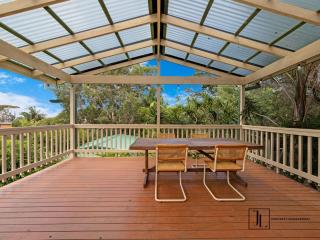 Muwarra Beach House, at Malua Bay - Malua Bay - 7