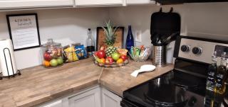 1 Bedroom Piña Pecan House by Palace of Nobles - Charlotte - 2