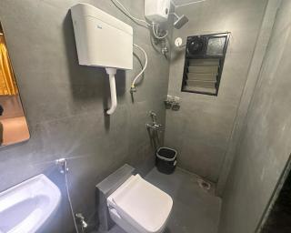 Travotale Hostel and CoWork Koregaonpark Pune - Pune - 8