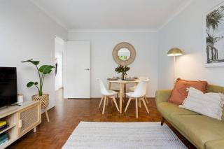 Lovely Leichhardt Local Living With Parking - Sídney - 9