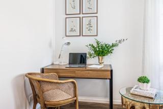 Bowral Beauty with Fire Place - 7