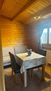 Lochinvar - Highland Log Cabin with Private Hot Tub - Airdrie - 4