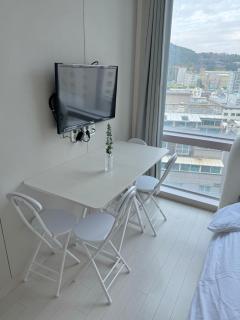 # Special Hotpl Central Location & Gwangalli Beach 3-minute walk & Mountain View - Busan - 1