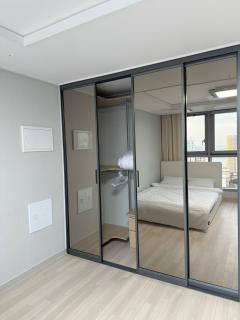# Special Hotpl Central Location & Gwangalli Beach 3-minute walk & Mountain View - Busan - 9