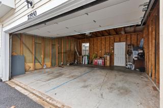 Family stay DC area -7 minutes to IAD with garage, backyard patio - 7