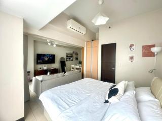 Cozy 1BR at Greenbelt Hamilton - Manila - 1