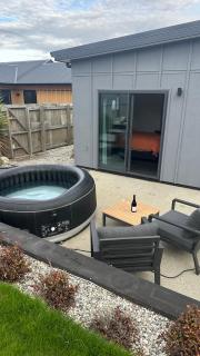 Modern Cosy Guest House - Lake Hāwea - 8