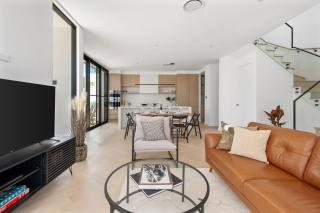 Coastal Retreat with Private Parking - Burraneer - 9