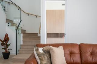 Coastal Retreat with Private Parking - Burraneer - 1
