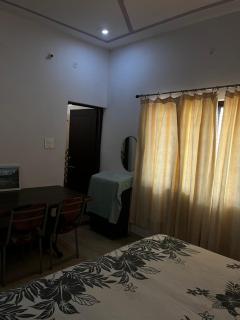 Peaceful Homestay - Jhājra - 5