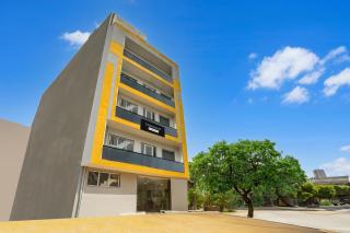 Super Townhouse Sector 69 Gurgaon - Gurgaon - 2