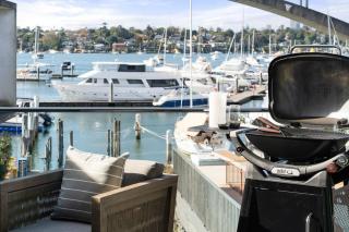 Marina Magic on Sydney Harbour Front - Sydney - 2